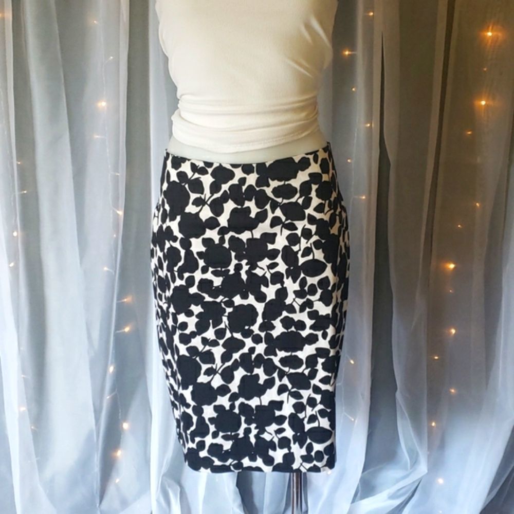 Womens New York & Company Floral Pencil Skirt